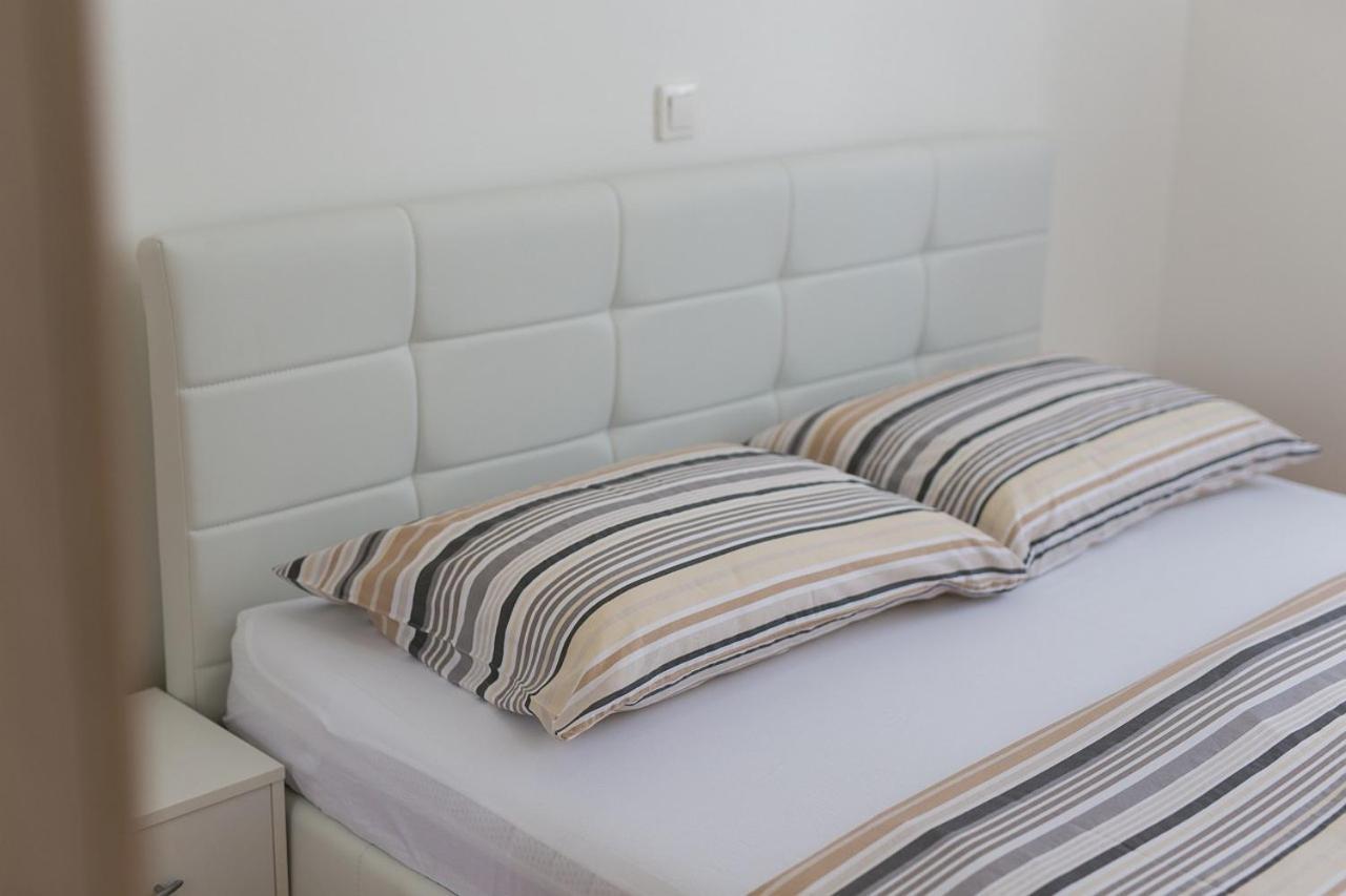 Apartment Anja Krk Town Exteriér fotografie