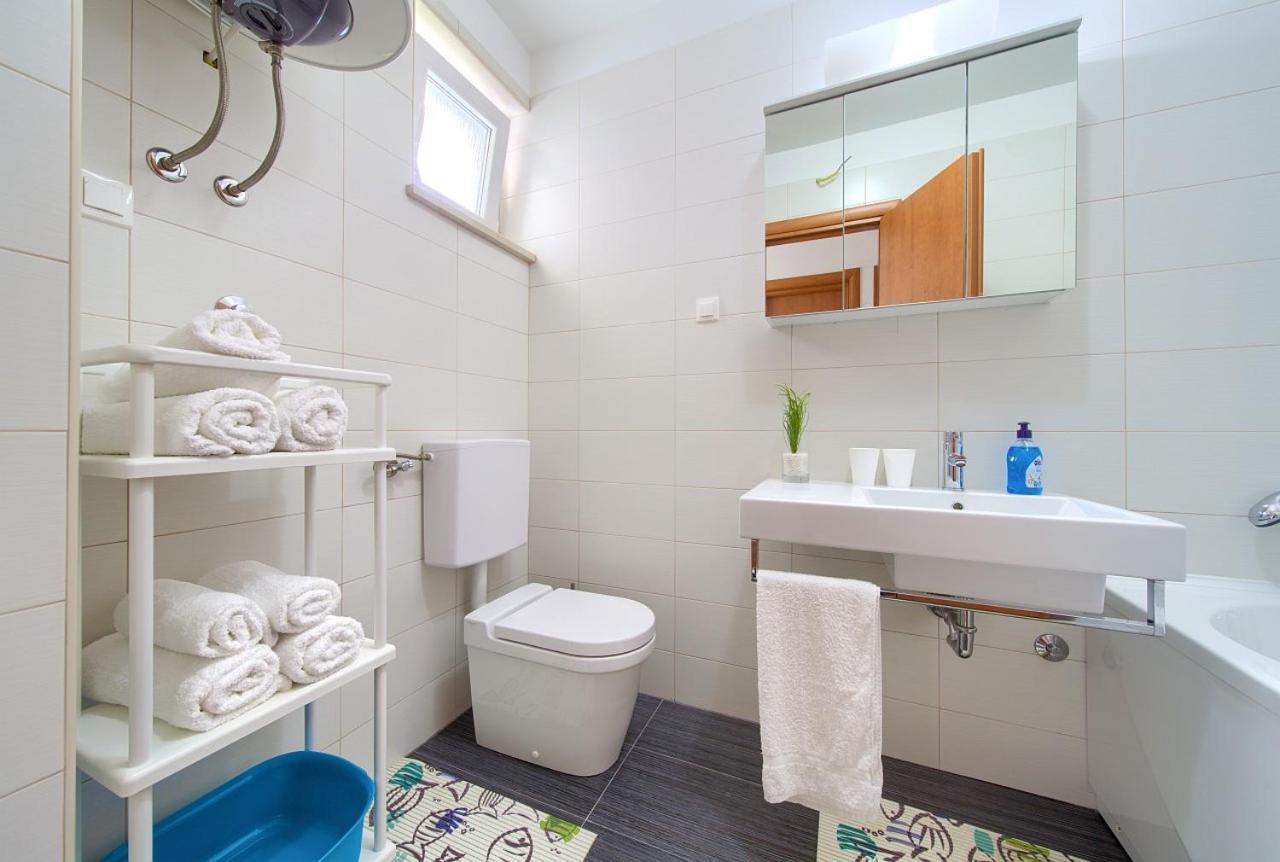 Apartment Anja Krk Town Exteriér fotografie